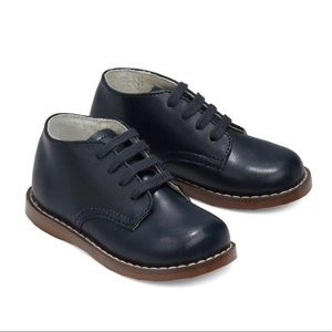 FootMates Todd Baby lace up leather shoes booties
